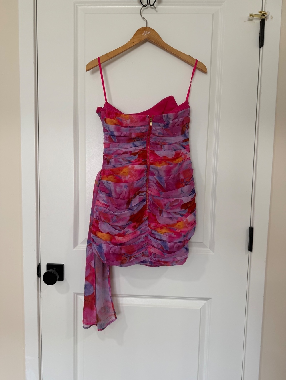 Runaway The Label Pink Floral Ruched Draped Mini Dress Size S new without tags - Picture 4 of 4